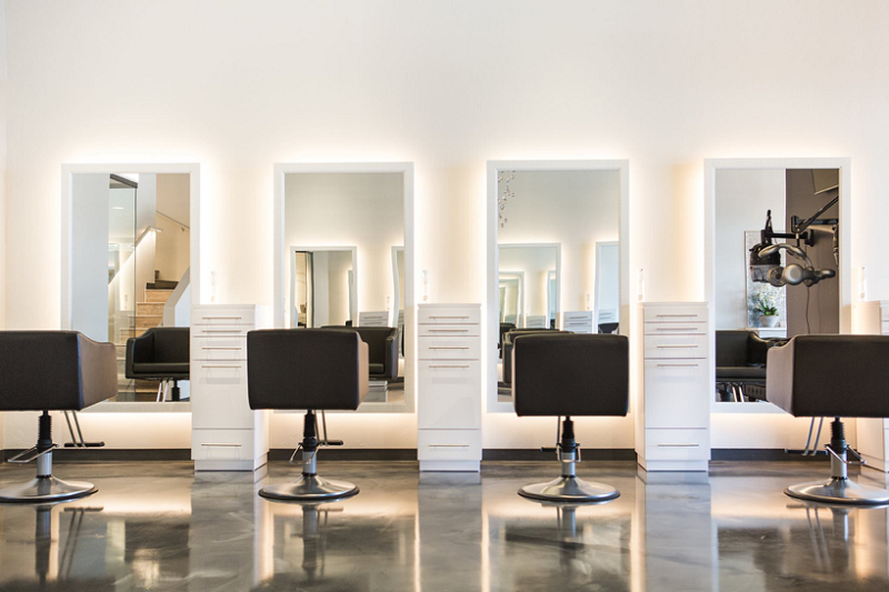 Thiết kế ánh sáng trong không gian nội thất salon tóc